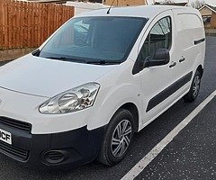2012 Peugeot Partner