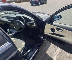 Bmw 320i Leather interior, Manual - Image 6/8