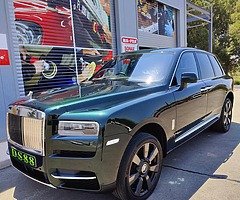 Rolls-Royce Cullinan - Image 4/10