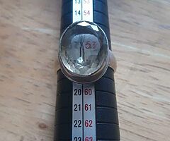 Ladies silver ring