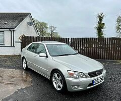 2003 Lexus IS 200