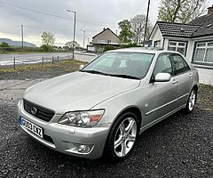 2003 Lexus IS 200