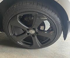 Brand new set of GTI alloys - Image 4/4