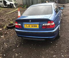 E46 Bmw for breaking
