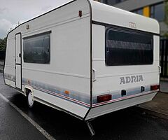 Caravan 6 berth - Image 3/10