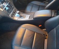Car - Image 4/6