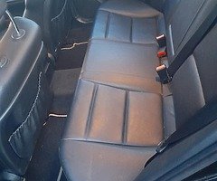 Car - Image 5/6