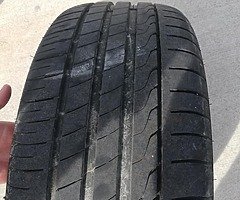 Alloy and tyres 235/40/18