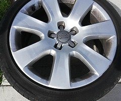 Alloy and tyres 235/40/18