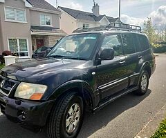 2006 Mitsubishi Pajero 3.2 lwb Automatic - Image 3/8