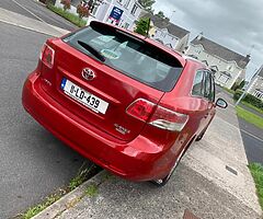 Toyota - Image 3/8