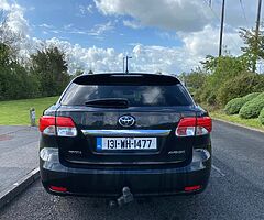 131 Toyota Avensis Overmount Estate ( high spec ) - Image 5/10