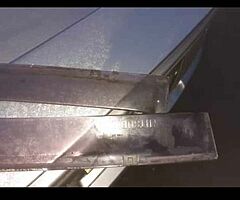 Mitsubishi black interior - Image 5/5
