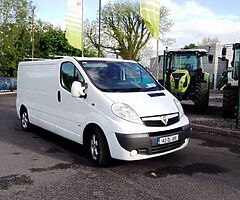 142 Vauxhall Vivaro Sport Model