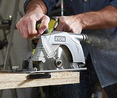 Ryobi R18CS-0 ONE+ 18 V Cordless Circular Saw, 165 mm (Body Only) Visit the RYOBI Store