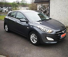 Hyundai i30 1.6 Deluxe Hatchback Diesel Manual (110bhp)(2016) - Image 3/10