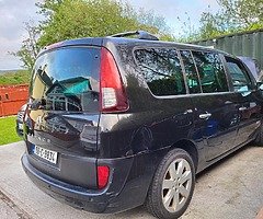 Automatic 7 seat diesel Renault