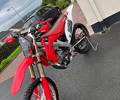 CRF250R - Image 4/4