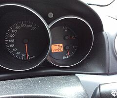 2005 MAZDA 3  1.3 PETROL LOW KMS ONLY 177,902 kms MAZDA 3 - Image 5/10
