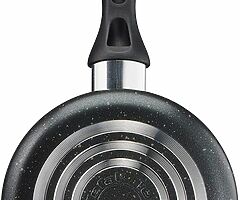 80£ Origins 5 Piece Stone Pots and Pans set, Black, 20 & 24CM Frying Pans, 16 & 18 & 20C - Image 3/7