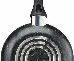80£ Origins 5 Piece Stone Pots and Pans set, Black, 20 & 24CM Frying Pans, 16 & 18 & 20C - Image 5/7
