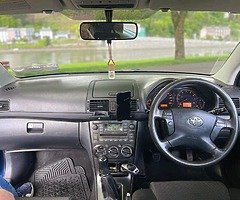 Toyota avensis - Image 6/10