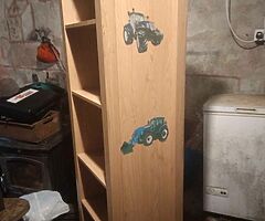 Book shelf storage