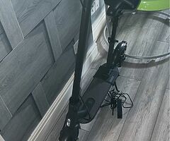 Electric scooter