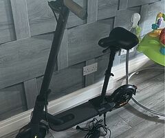 Electric scooter