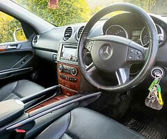 2008 Mercedes-Benz ML 3.0V6 4X4 SUNROOF LOW MILES - Image 7/10