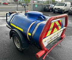 2008  Brendon Bowers Power Wash - Image 4/6