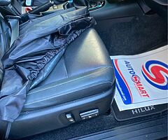 2020 Toyota  Hilux - Image 3/10