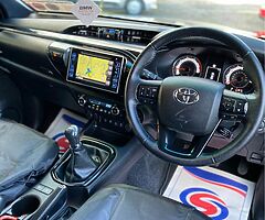 2020 Toyota  Hilux - Image 5/10