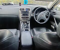 Lexus Is250 - Image 3/6