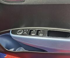 2015 HYUNDAI I10 - Image 3/10