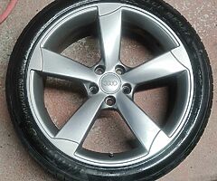 19" TTRS alloy wheels