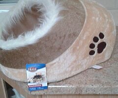 cat cave trixie priced to sell  .