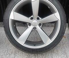 19" TTRS alloy wheels
