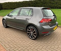 2017 Volkswagen Golf - Image 3/7