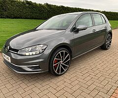 2017 Volkswagen Golf - Image 4/7
