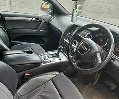 2008 Audi  Q7 S-line Crew Cab - Image 8/9