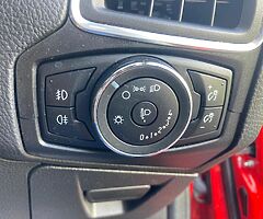 2015 Ford Focus - Image 9/10