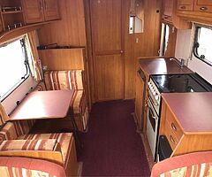 2004 Feetwood Java 4/5 Berth caravan - Image 9/10