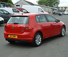 2014 Volkswagen Golf - Image 5/8