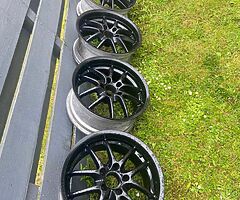 18” bmw j9.5 5x120 deep dish bbs style alloys