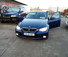 For parts BMW 318i 2006 e90