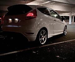 2009 Ford Fiesta