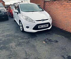 2009 Ford Fiesta - Image 4/8