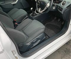 2009 Ford Fiesta - Image 6/8
