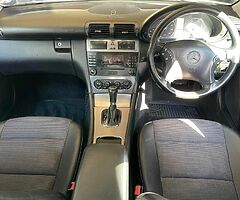 07 Mercedes-Benz C-Class - NEW NCT - Image 4/6